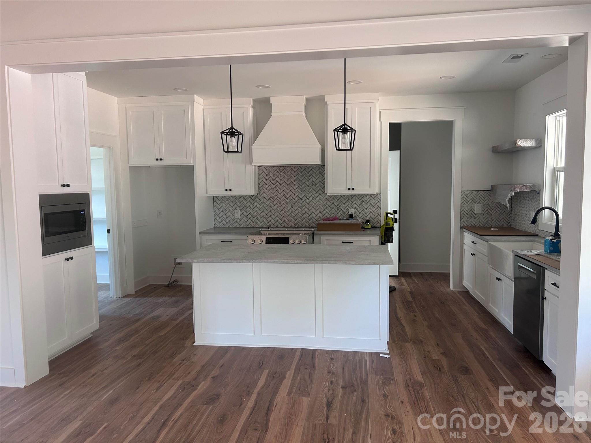1265 Misty Lane Hickory NC 28601