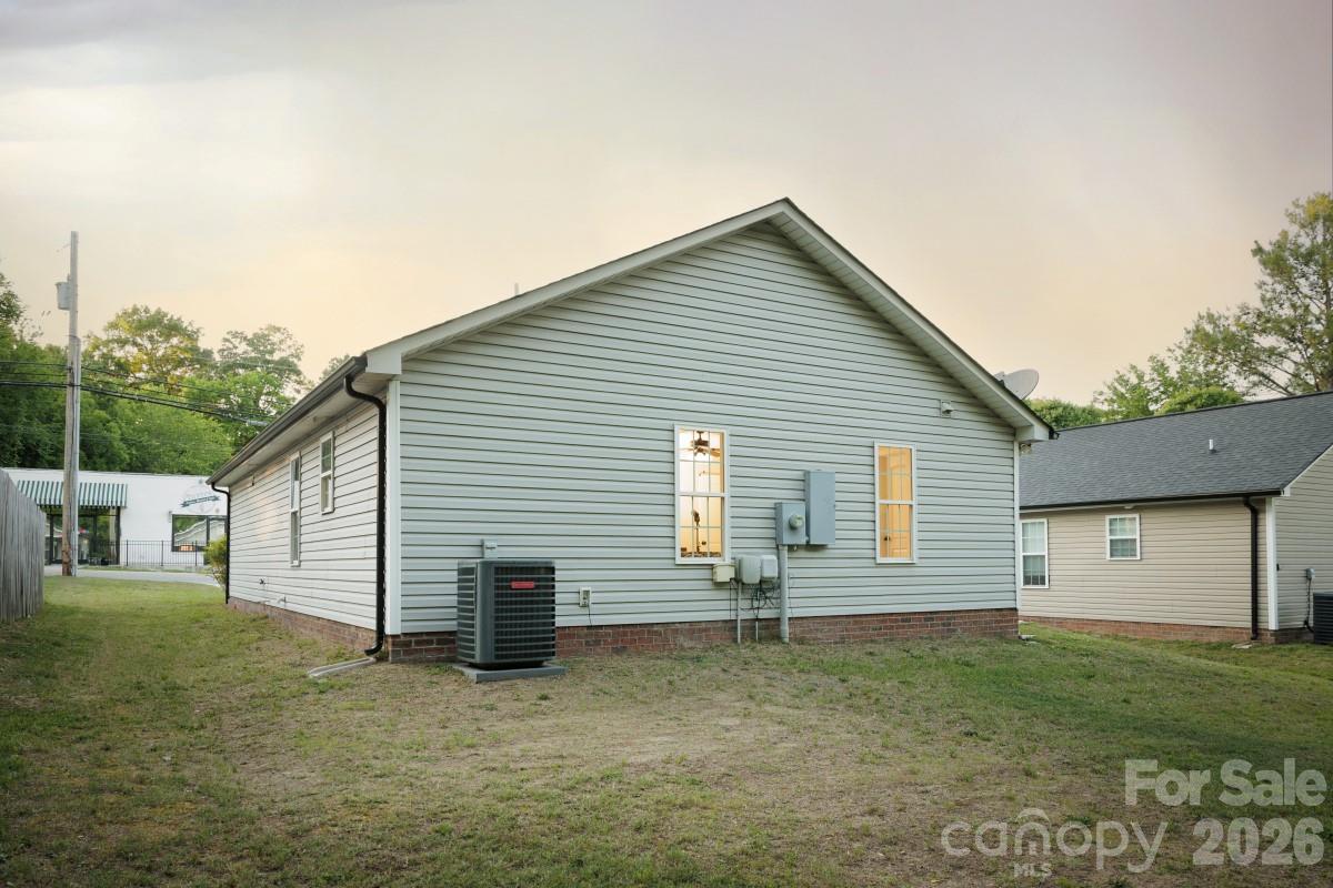 236 Cabarrus Avenue E Concord NC 28025