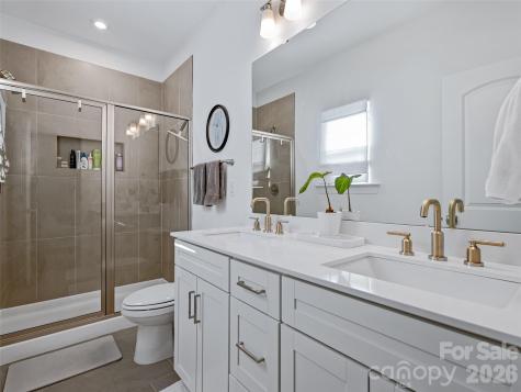 56 Walnut Springs Drive Asheville NC 28804