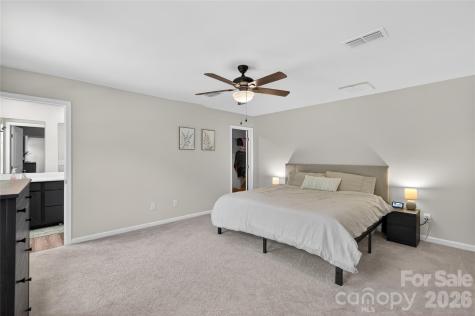 1937 Pin Hook Road Charlotte NC 28215
