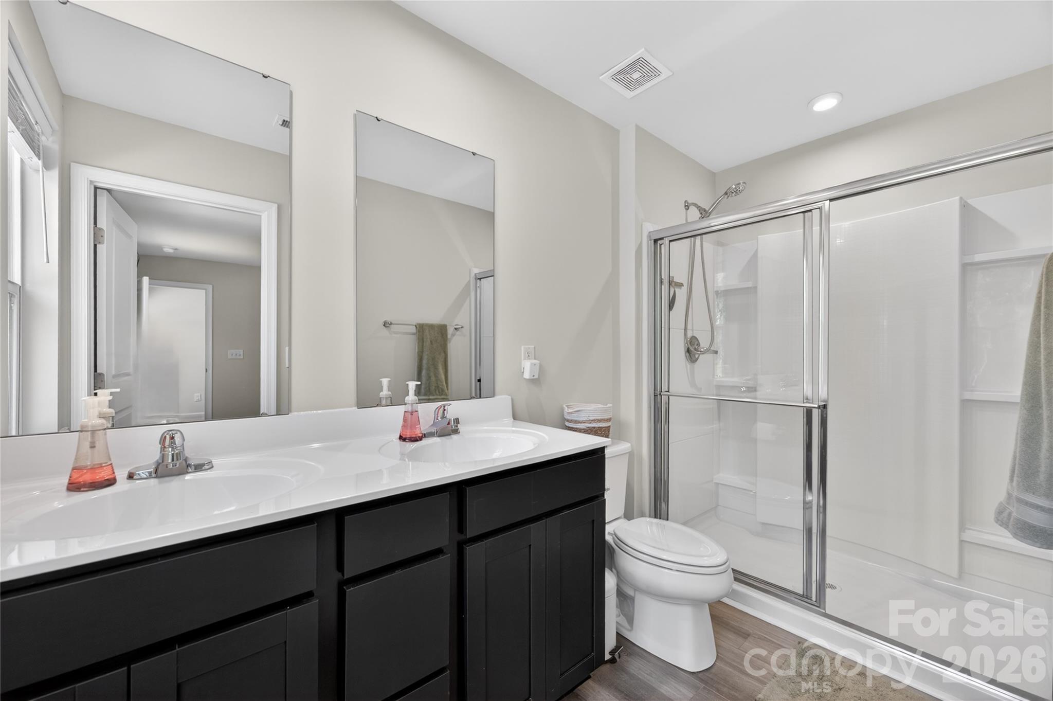 1937 Pin Hook Road Charlotte NC 28215