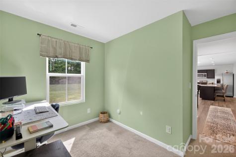 1937 Pin Hook Road Charlotte NC 28215