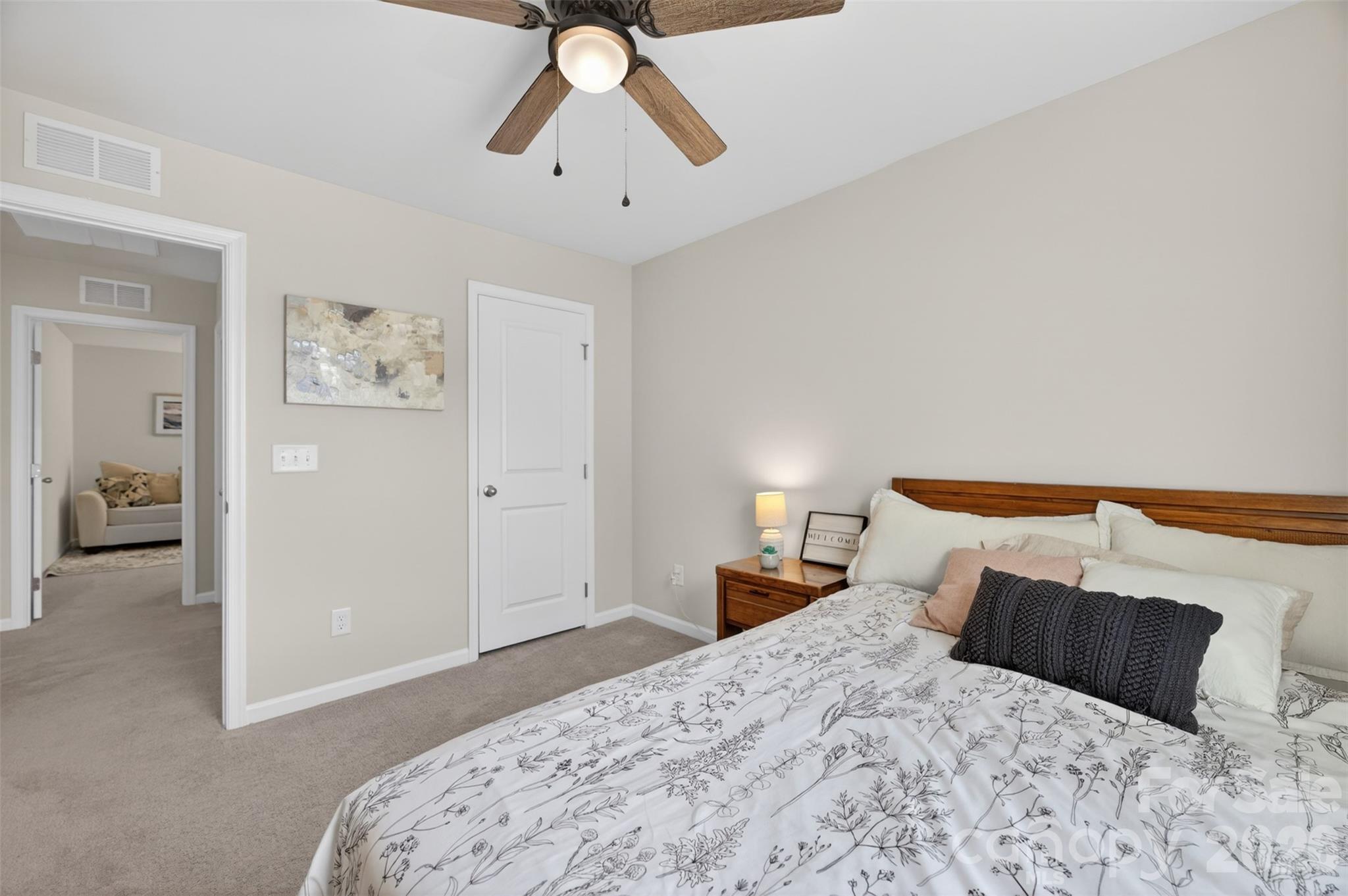 1937 Pin Hook Road Charlotte NC 28215