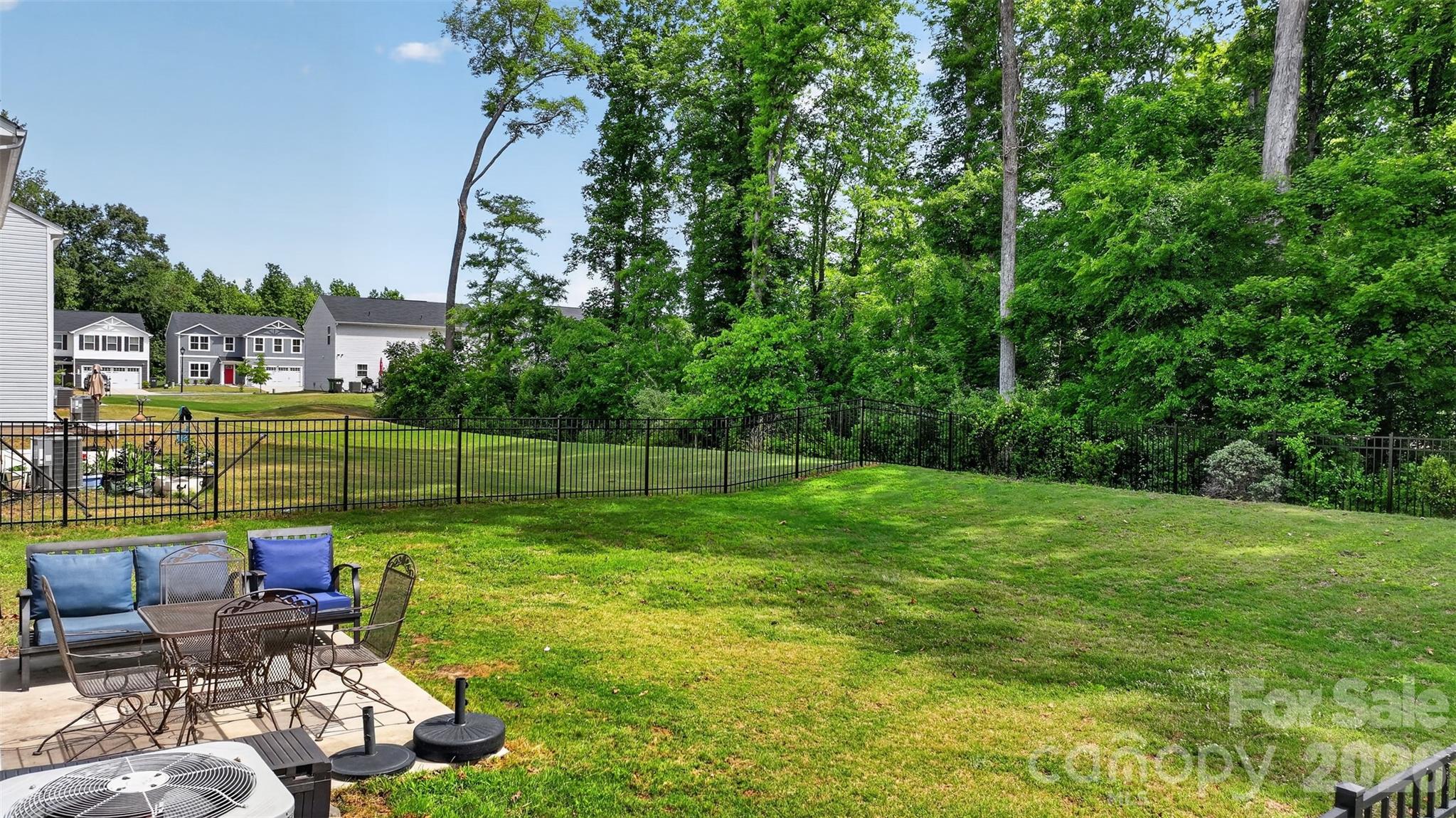 1937 Pin Hook Road Charlotte NC 28215