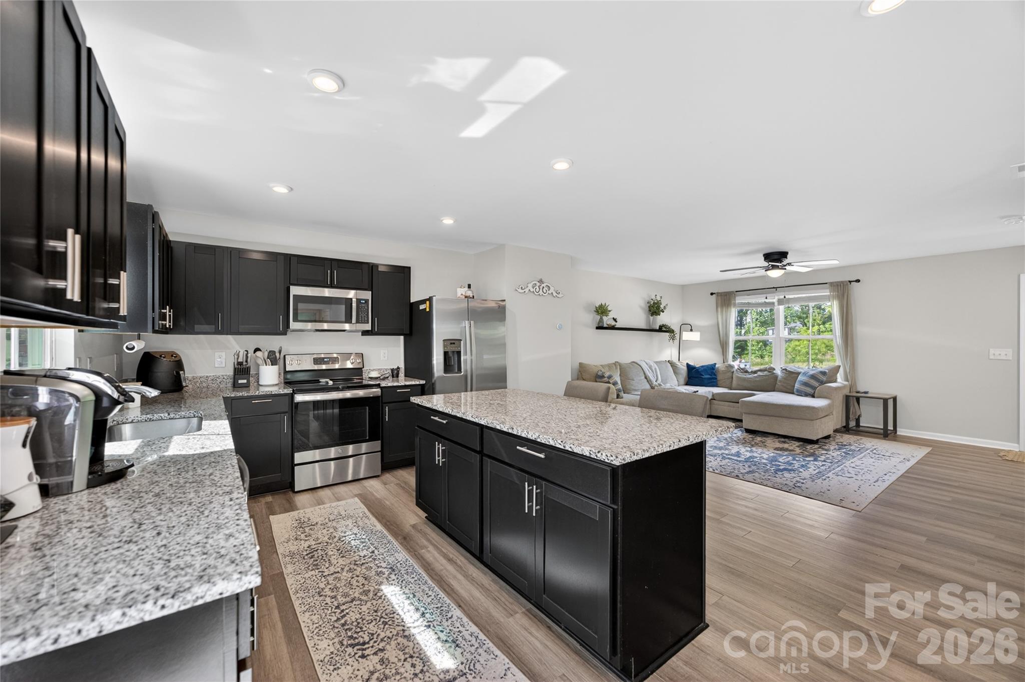 1937 Pin Hook Road Charlotte NC 28215