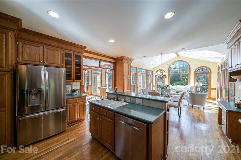 2121 Glade Hill Road Charlotte NC 28270