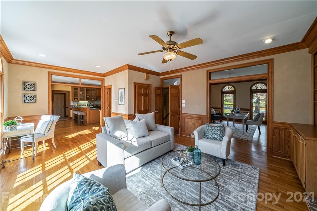 2121 Glade Hill Road Charlotte NC 28270