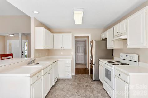 279 Stonehollow Road Fletcher NC 28732