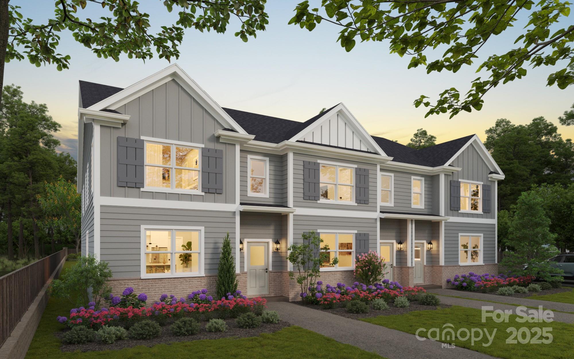 4634 Dogwood Place Charlotte NC 28215