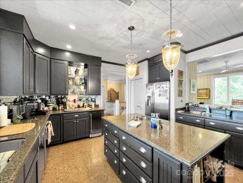 116 Dana Road Waynesville NC 28786