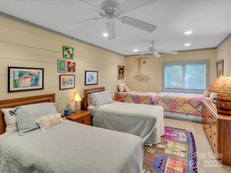 116 Dana Road Waynesville NC 28786