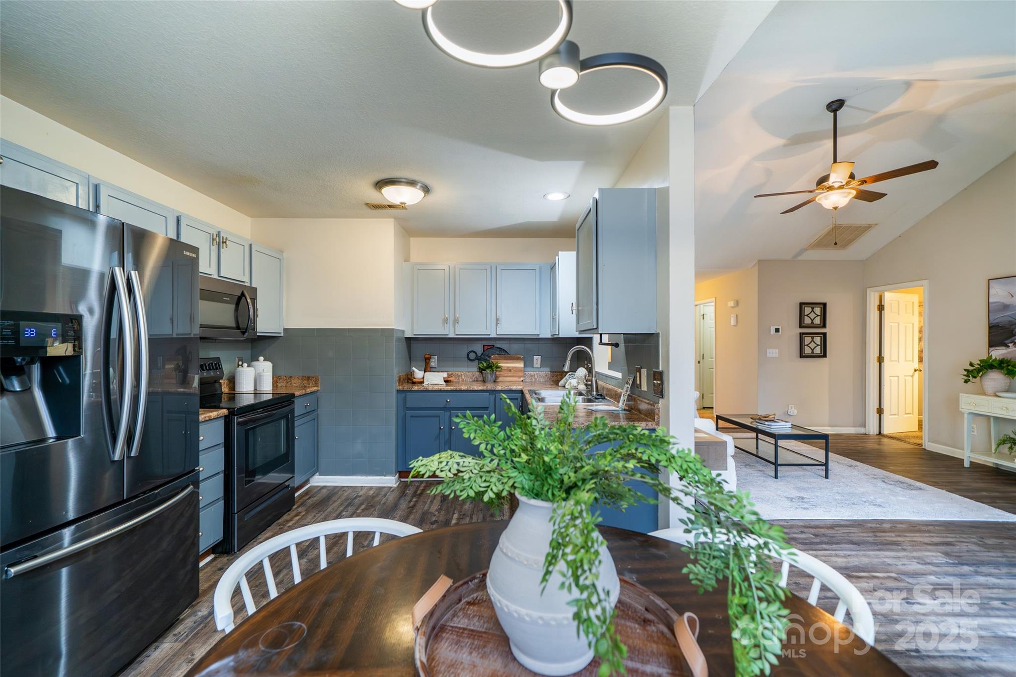 4 Jan Drive Asheville NC 28803