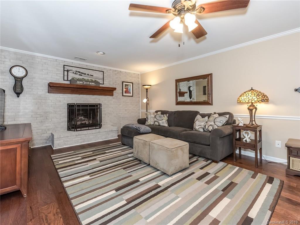 4101 Windmill Place Charlotte NC 28226