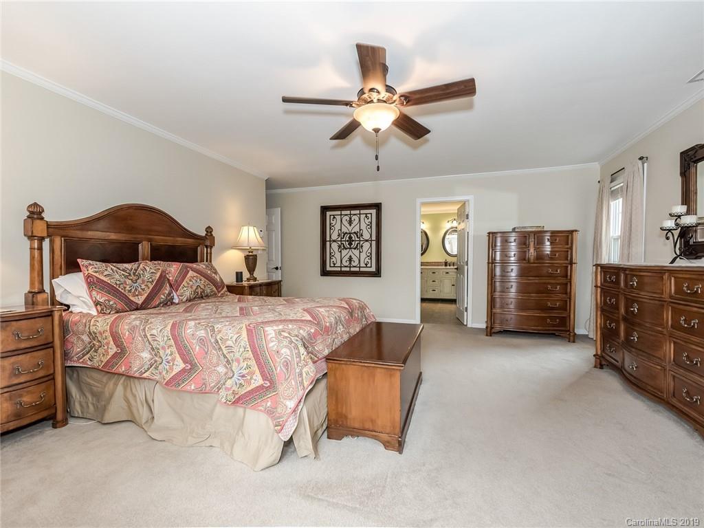 4101 Windmill Place Charlotte NC 28226