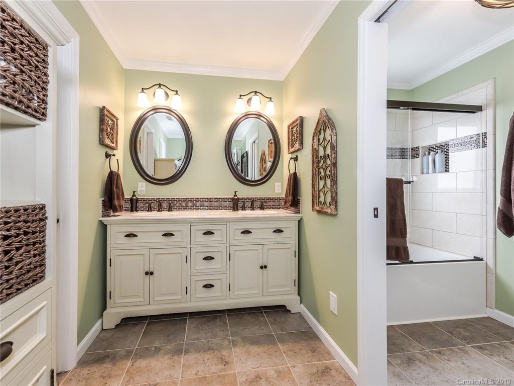 4101 Windmill Place Charlotte NC 28226
