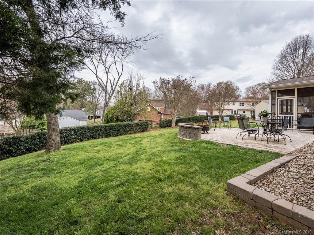 4101 Windmill Place Charlotte NC 28226