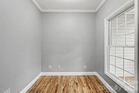 1060 Moss Lake Drive Clover SC 29710