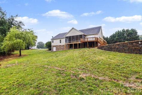 1060 Moss Lake Drive Clover SC 29710