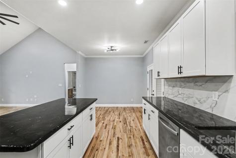 1060 Moss Lake Drive Clover SC 29710