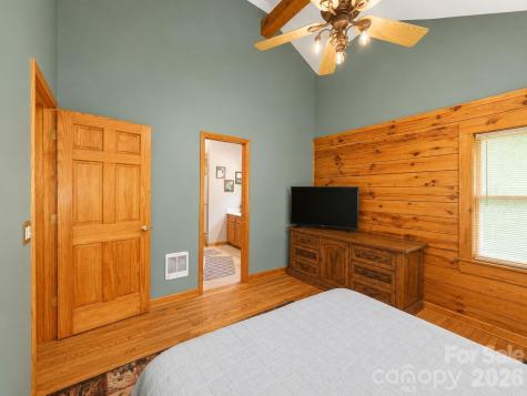 173 Blizzard Ridge Maggie Valley NC 28751