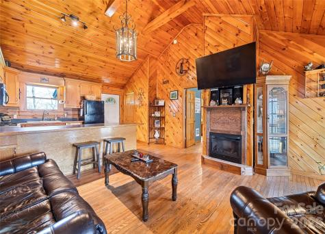 173 Blizzard Ridge Maggie Valley NC 28751