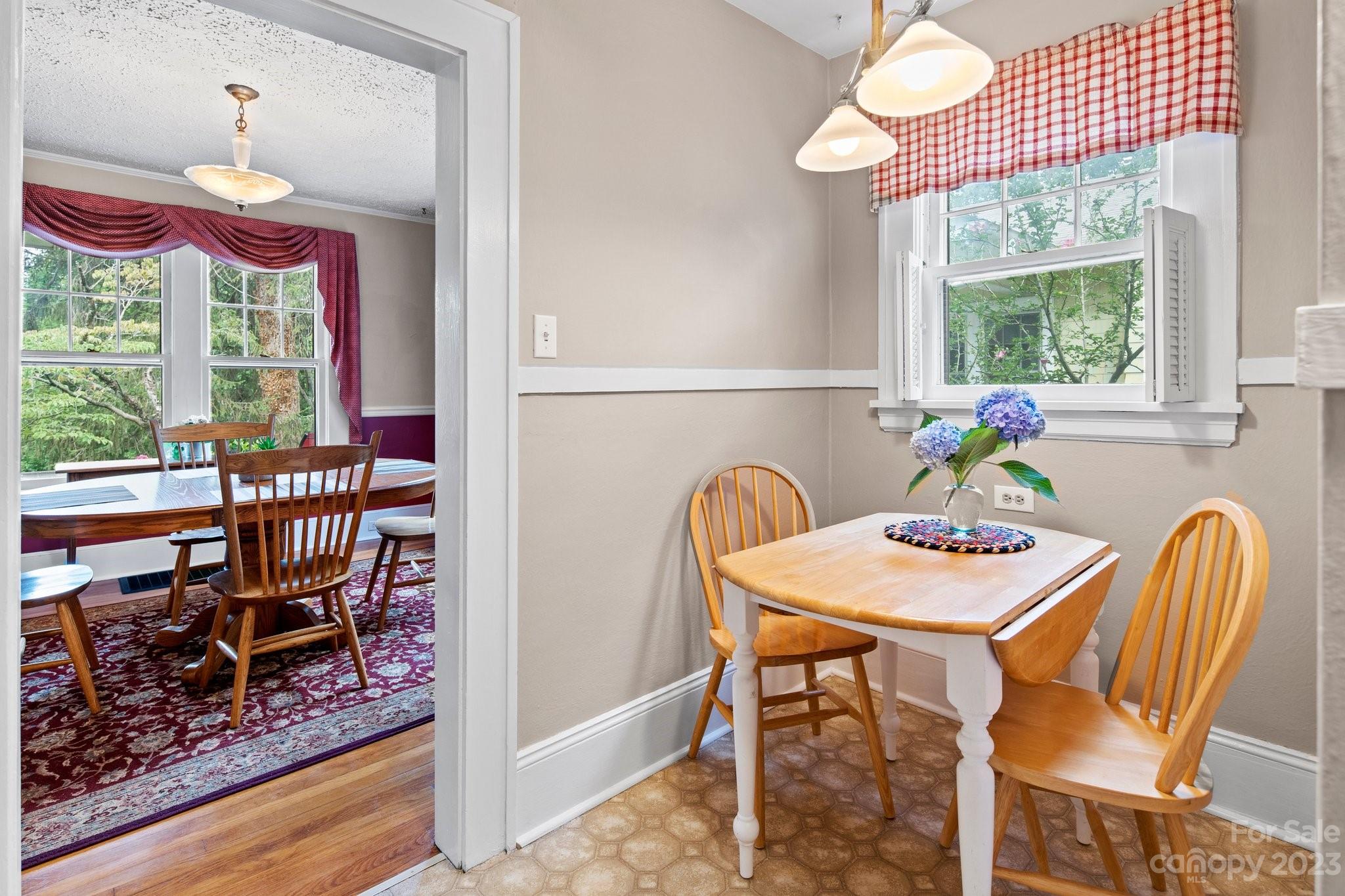 239 Murdock Avenue Asheville NC 28804