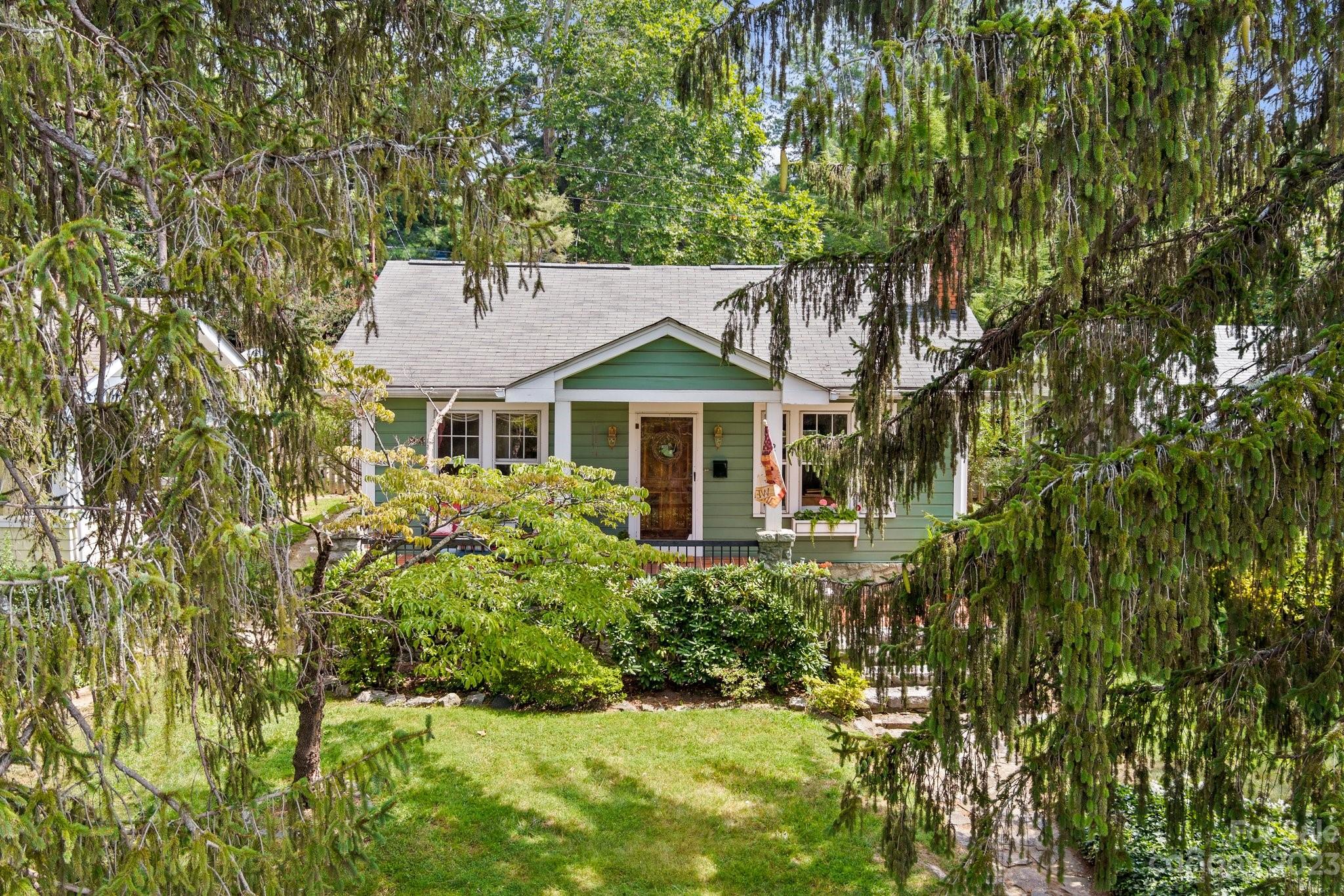 239 Murdock Avenue Asheville NC 28804