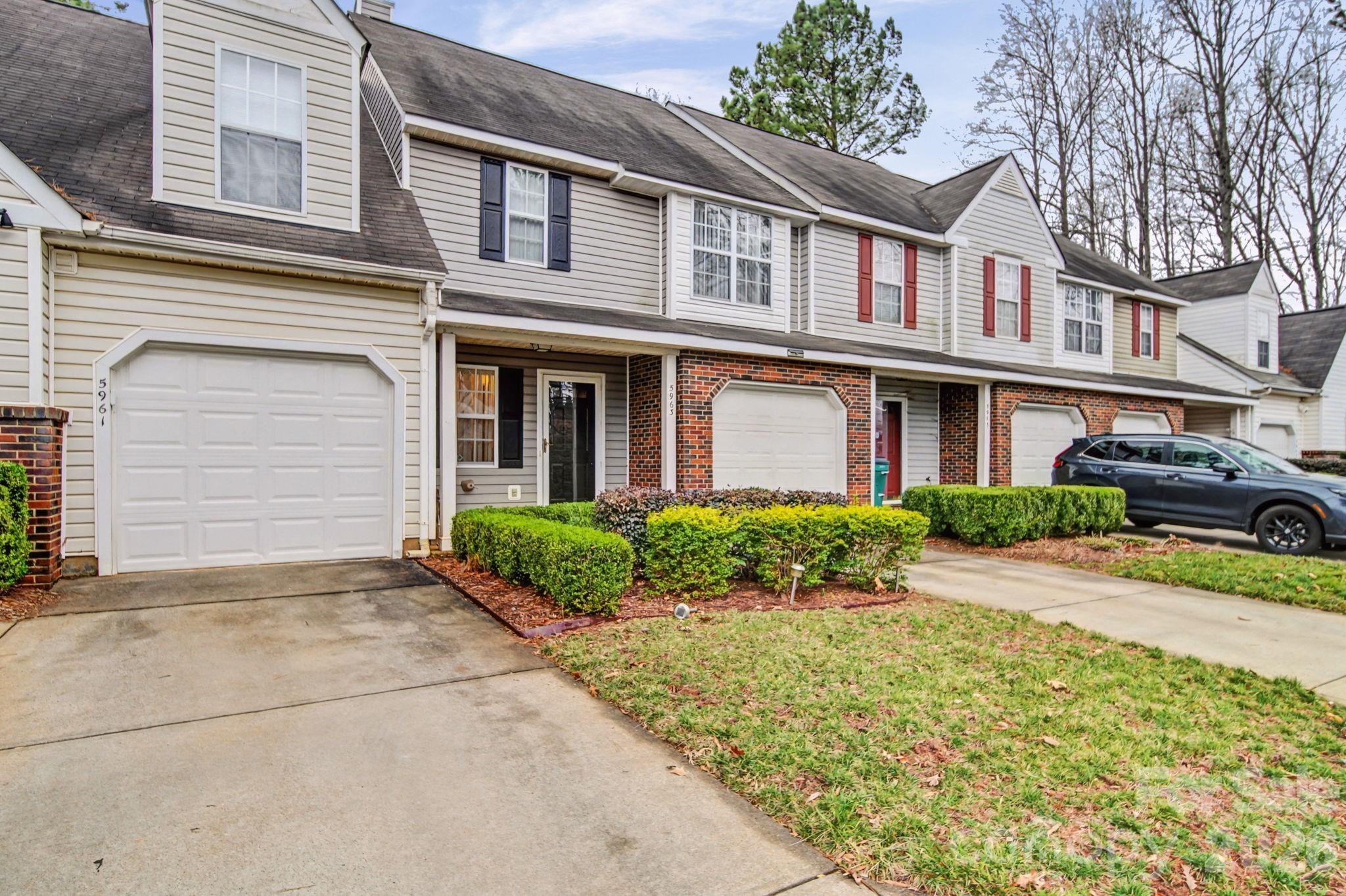 5963 Moose Lane Charlotte NC 28269