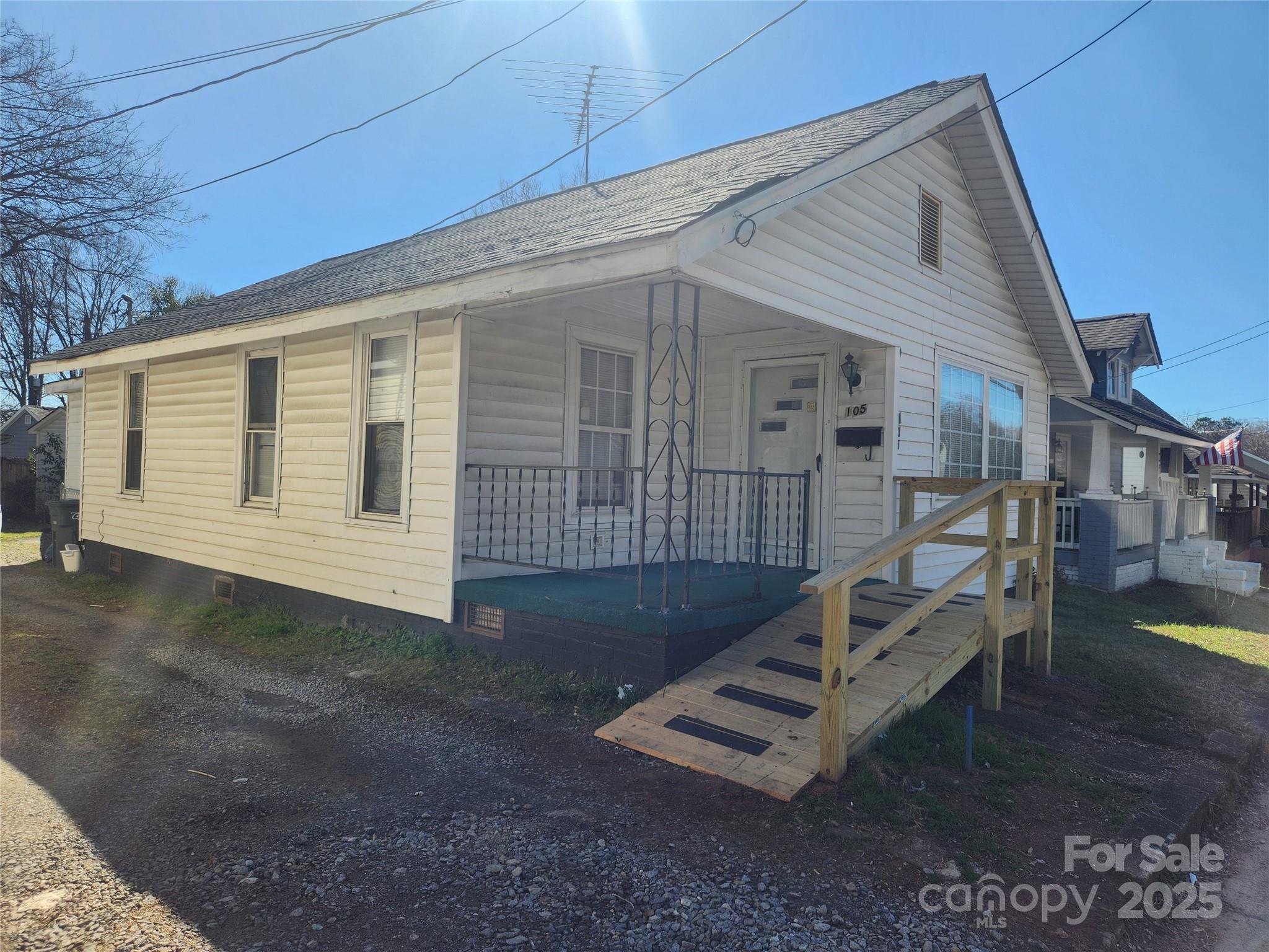 105 Mcgill Avenue NW Concord NC 28025