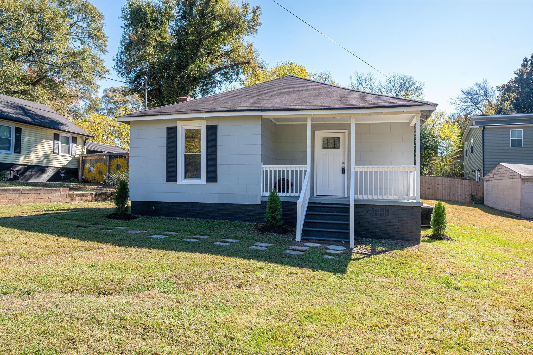 1811 Hemlock Avenue Gastonia NC 28054