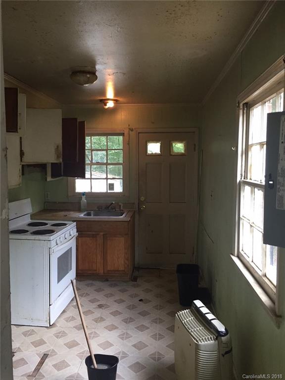 3324 Reid Avenue Charlotte NC 28208