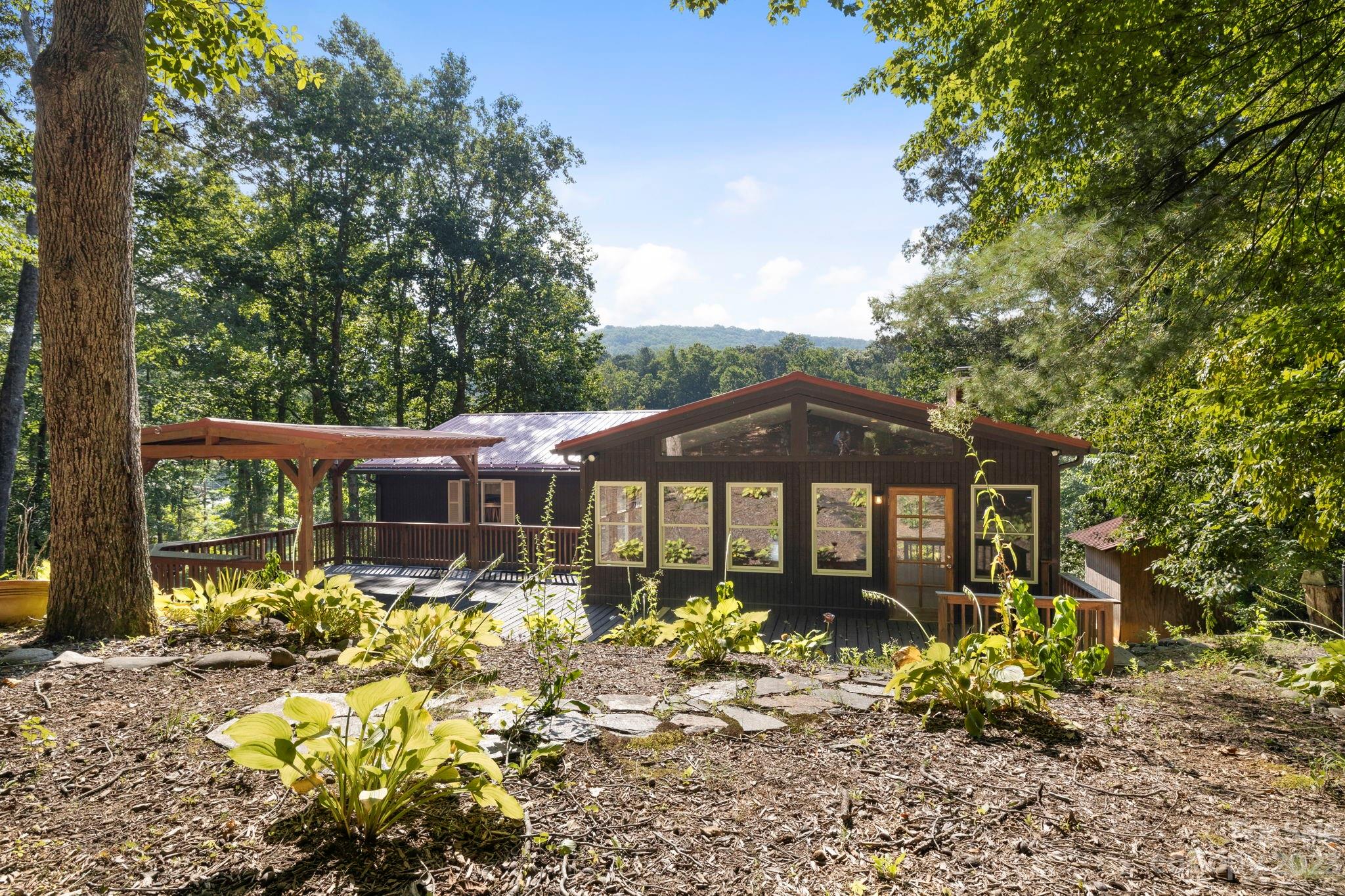 149 Pinners Cove Road Asheville NC 28803