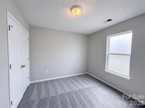 2006 Wexford Way Statesville NC 28625