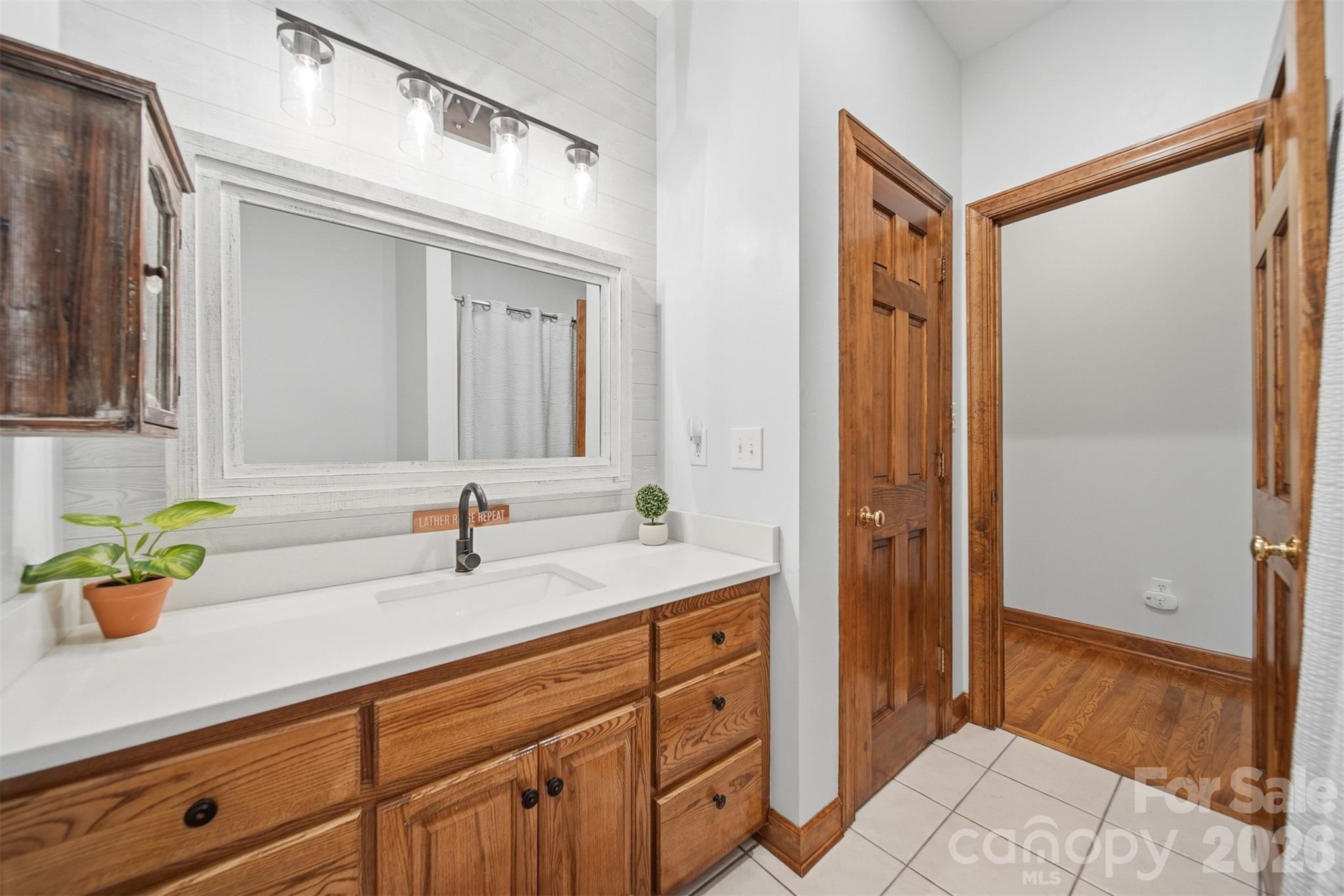3330 Shamrock Heights Hudson NC 28638