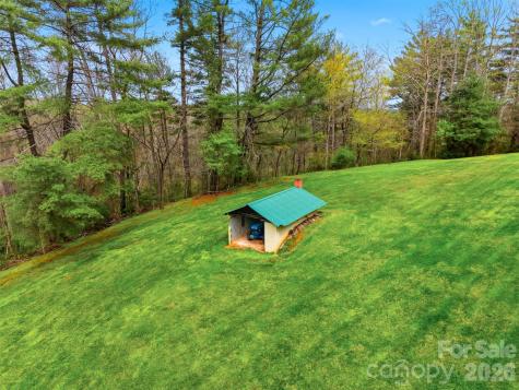 3330 Shamrock Heights Hudson NC 28638