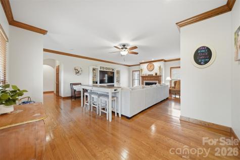 3330 Shamrock Heights Hudson NC 28638