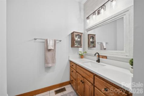 3330 Shamrock Heights Hudson NC 28638