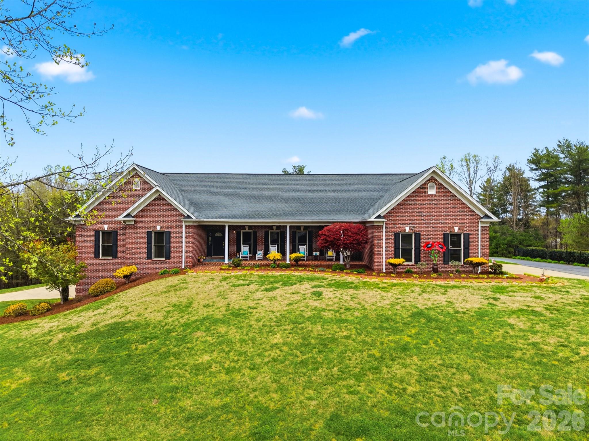 3330 Shamrock Heights Hudson NC 28638