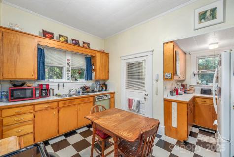31 Samayoa Place Asheville NC 28806