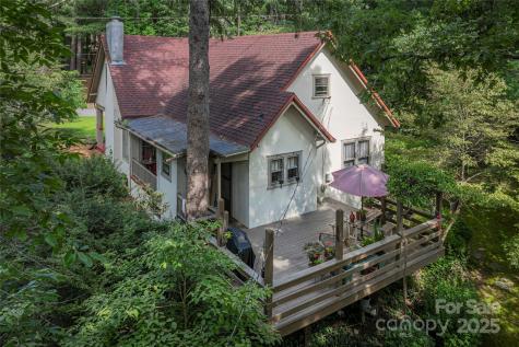 31 Samayoa Place Asheville NC 28806