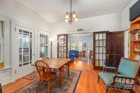 31 Samayoa Place Asheville NC 28806