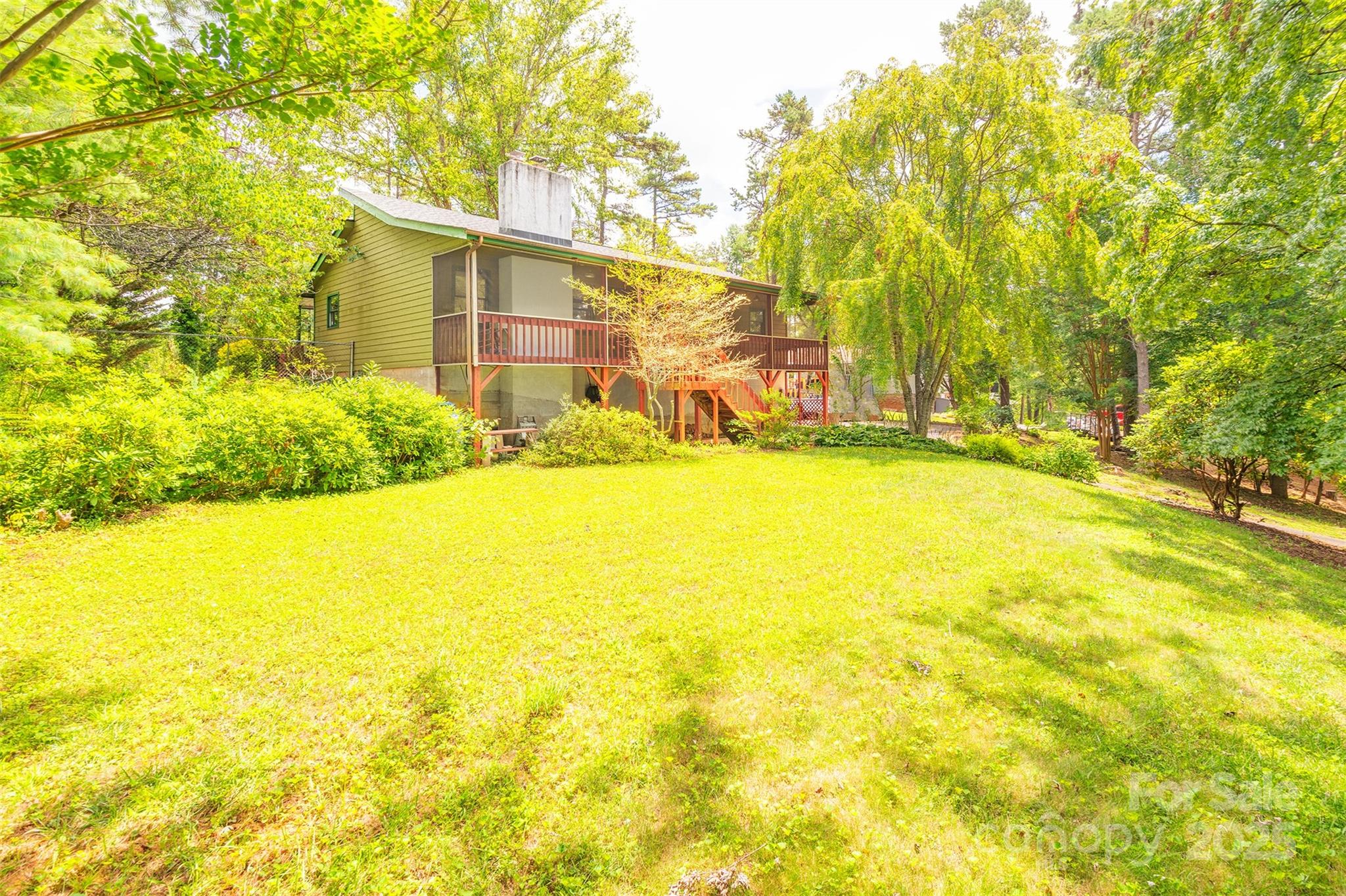 29 Whipporwill Drive Weaverville NC 28787