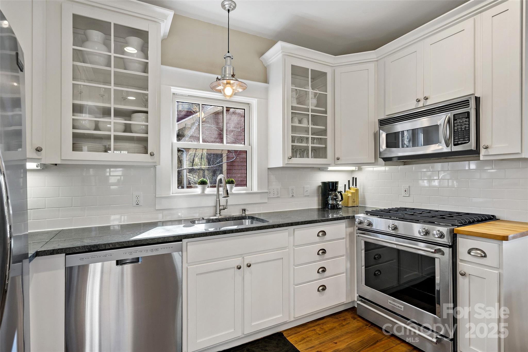 3 Whitman Lane Black Mountain NC 28711