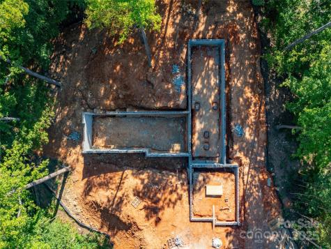 2140 Harm Creek Loop Mill Spring NC 28756