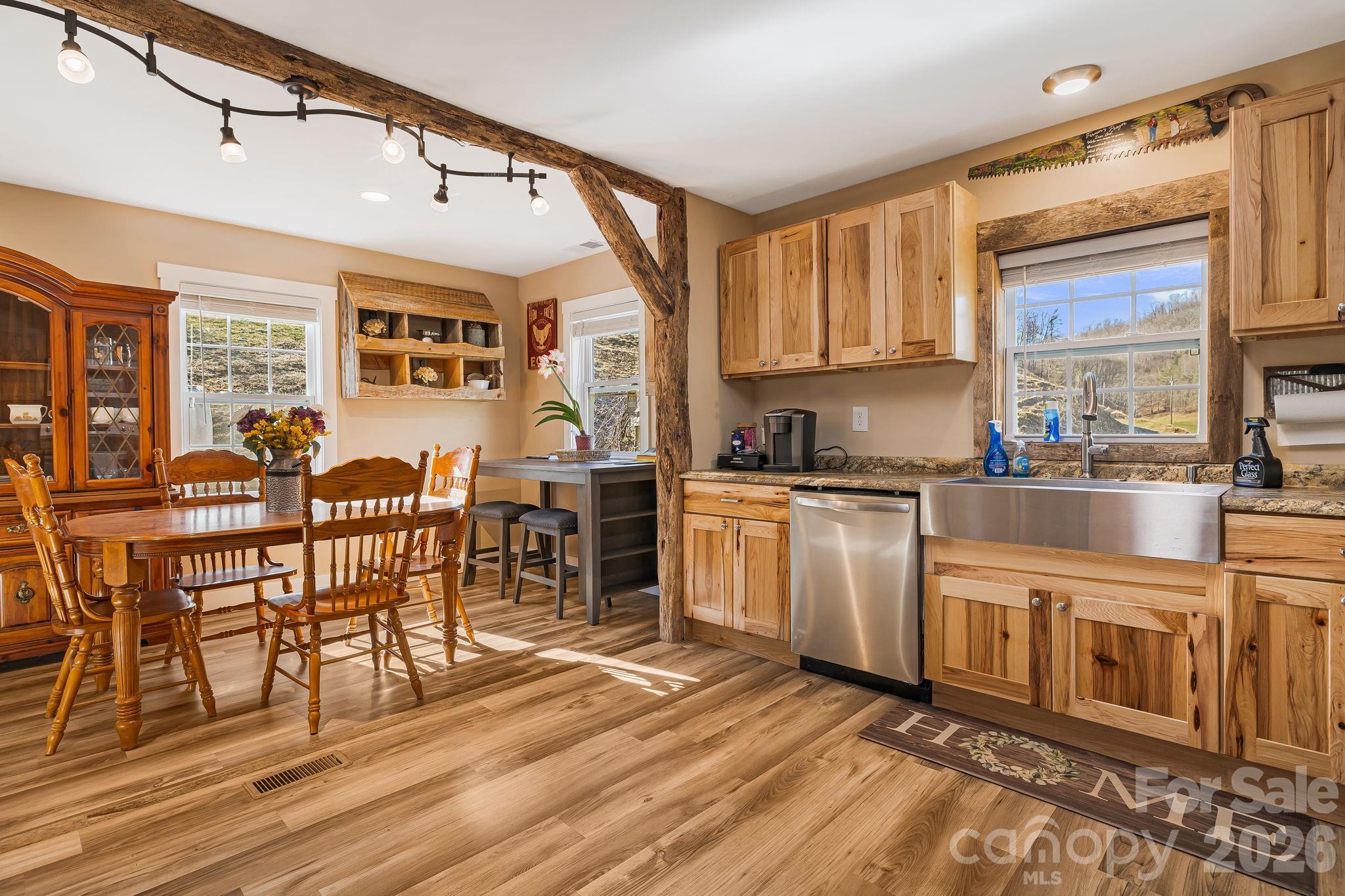 867 Indian Creek Road Burnsville NC 28714