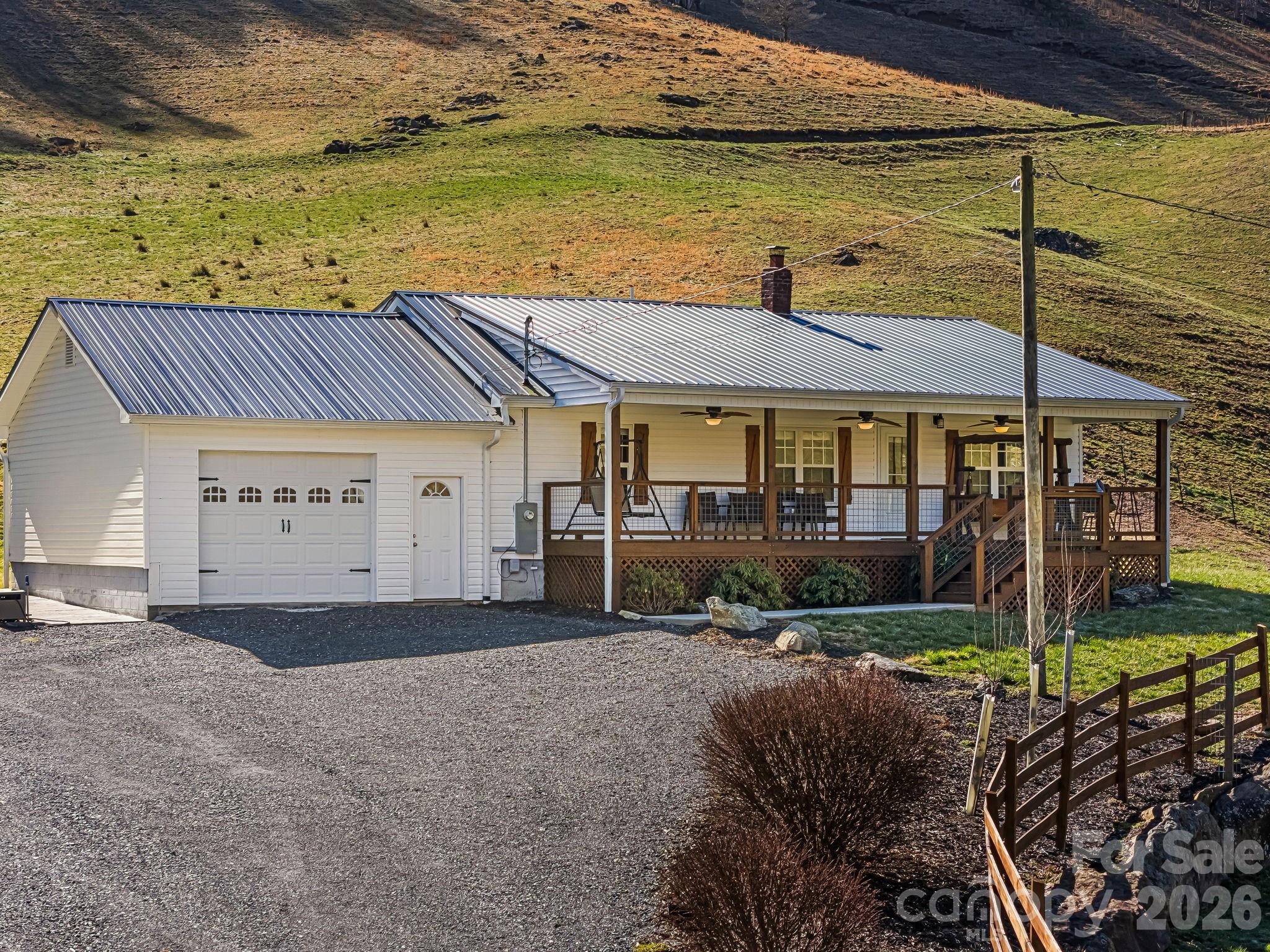 867 Indian Creek Road Burnsville NC 28714