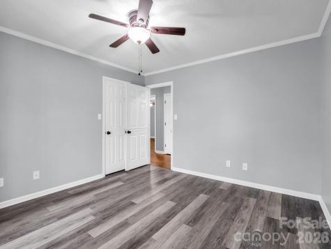 102 Knoll Court Belmont NC 28012