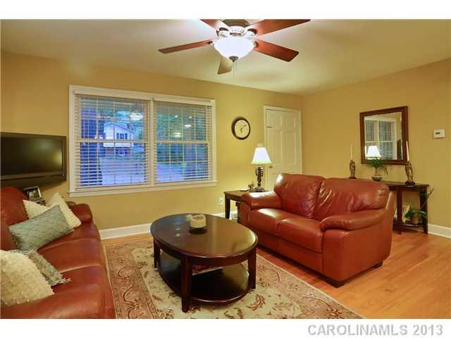 7017 Brynhurst Drive Charlotte NC 28210