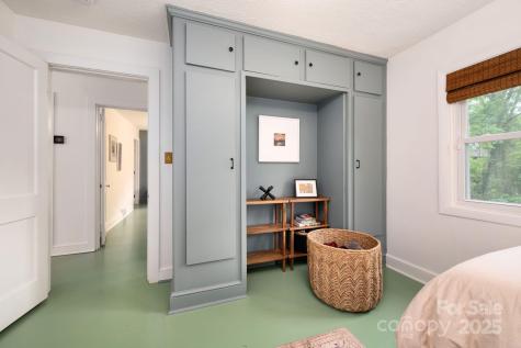 85 Lanning Avenue Asheville NC 28806