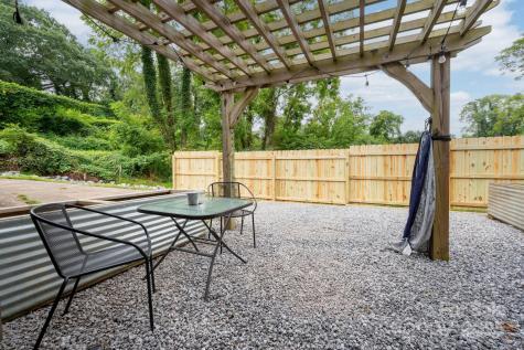 85 Lanning Avenue Asheville NC 28806